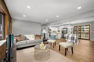 11004 Oak Knoll Terrace N, Hopkins, MN 55305 - Photo 6