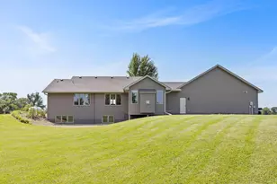 25250 Tucker Rd, Rogers, MN 55374 - Photo 28