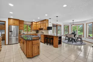 8842 Hillswick Trail, Brooklyn Park, MN 55443 - Photo 6