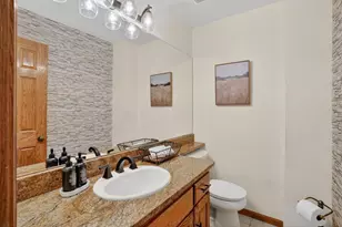 8842 Hillswick Trail, Brooklyn Park, MN 55443 - Photo 12