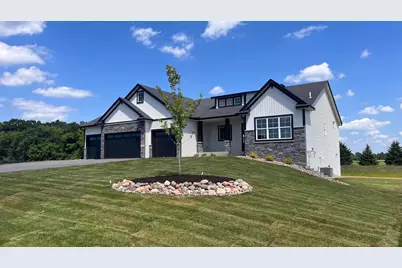 21207 Tippecanoe Street NE, East Bethel, MN 55011 - Photo 4