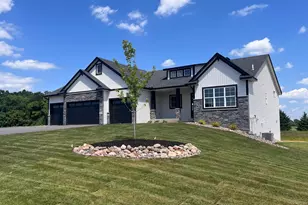 21207 Tippecanoe St NE, East Bethel, MN 55011 - Photo 4