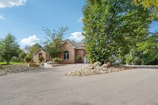 18685 Highview Ave, Lakeville, MN 55044 - Photo 4