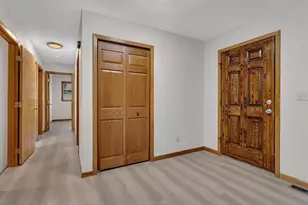 1811 13th St SE, Willmar, MN 56201 - Photo 8