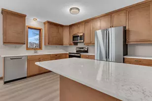 1811 13th St SE, Willmar, MN 56201 - Photo 14