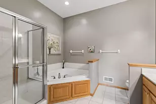 13122 Evermoor Pkwy, Apple Valley, MN 55124 - Photo 28