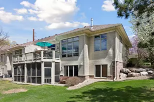 13122 Evermoor Pkwy, Apple Valley, MN 55124 - Photo 2