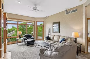 13122 Evermoor Pkwy, Apple Valley, MN 55124 - Photo 16
