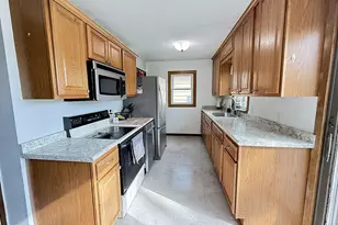 319 3rd St SW, Clara City, MN 56222 - Photo 10