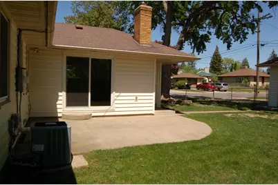 601 5th Avenue S, Hopkins, MN 55343 - Photo 18