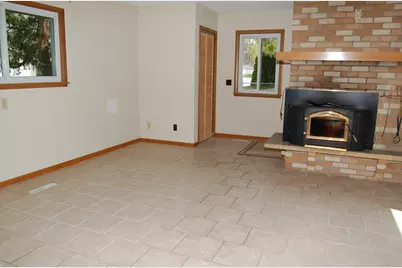 601 5th Avenue S, Hopkins, MN 55343 - Photo 10