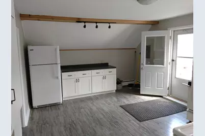 325 E Court Street, Belle Plaine, MN 56011 - Photo 12