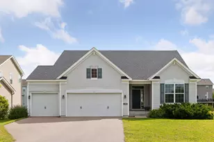 1285 Pinehill Blvd, Waconia, MN 55387 - Photo 2