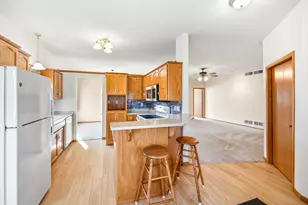 195 Goldfinch Ln, Clearwater, MN 55320 - Photo 4