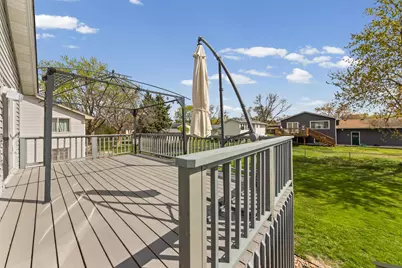 7401 75th Avenue N, Brooklyn Park, MN 55428 - Photo 44