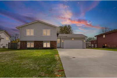 7401 75th Avenue N, Brooklyn Park, MN 55428 - Photo 1