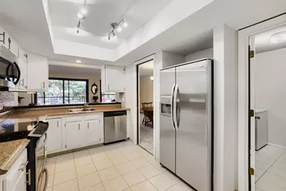 9700 Portland Avenue S #126, Bloomington, MN 55420 - Photo 6