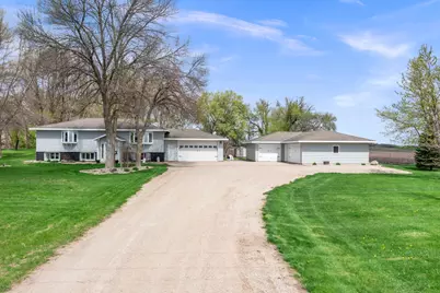 16474 200th Street, Hutchinson, MN 55350 - Photo 2