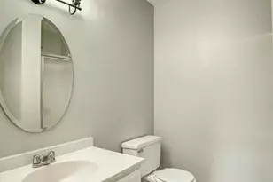 2680 Oxford St N, Roseville, MN 55113 - Photo 16