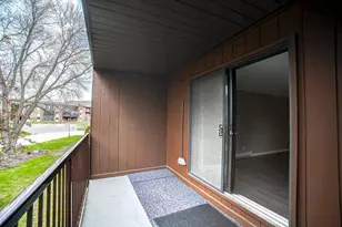 2680 Oxford St N, Roseville, MN 55113 - Photo 20
