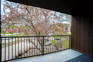 2680 Oxford St N, Roseville, MN 55113 - Photo 18