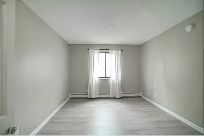 2680 Oxford Street N #132, Roseville, MN 55113 - Photo 14