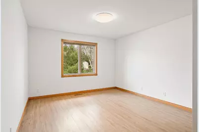 414 W Holly Street, Owatonna, MN 55060 - Photo 26