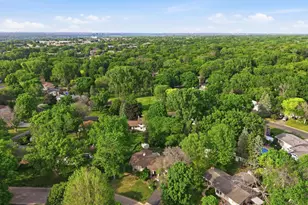 12913 Eagle Ridge Dr, Burnsville, MN 55337 - Photo 24