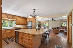 9551 Riverview Rd, Eden Prairie, MN 55347 - Photo 6