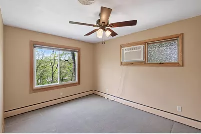 9551 Riverview Road, Eden Prairie, MN 55347 - Photo 20