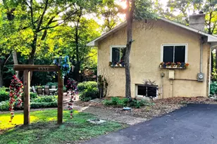 9551 Riverview Rd, Eden Prairie, MN 55347 - Photo 2