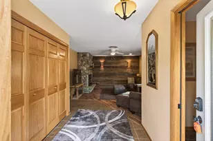 9551 Riverview Rd, Eden Prairie, MN 55347 - Photo 12