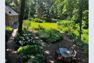 9551 Riverview Road, Eden Prairie, MN 55347 - Photo 26