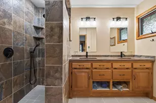 9551 Riverview Rd, Eden Prairie, MN 55347 - Photo 18