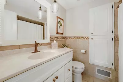 1085 Oak Circle, Wayzata, MN 55391 - Photo 26