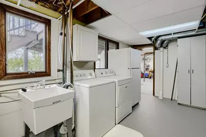 1085 Oak Circle, Wayzata, MN 55391 - Photo 30