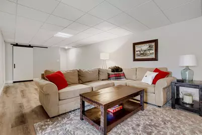 1085 Oak Circle, Wayzata, MN 55391 - Photo 28