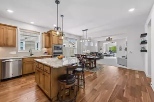 9496 River Rock Dr S, Chanhassen, MN 55317 - Photo 6