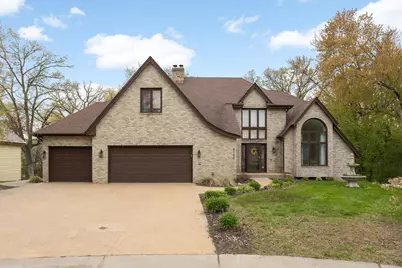 6135 Berkshire Lane N, Plymouth, MN 55446 - Photo 1