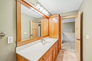15704 Cobblestone Lake Pkwy, Apple Valley, MN 55124 - Photo 26