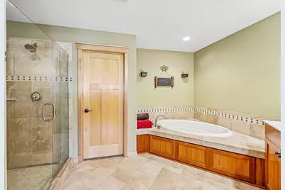 15704 Cobblestone Lake Parkway, Apple Valley, MN 55124 - Photo 36