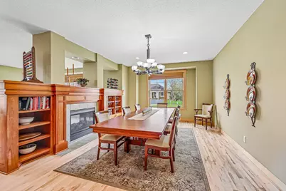 15704 Cobblestone Lake Parkway, Apple Valley, MN 55124 - Photo 12
