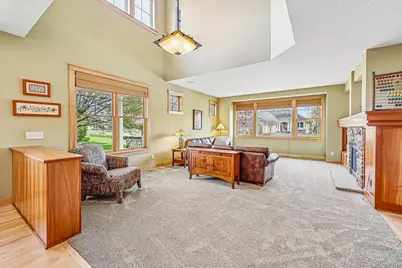 15704 Cobblestone Lake Parkway, Apple Valley, MN 55124 - Photo 6