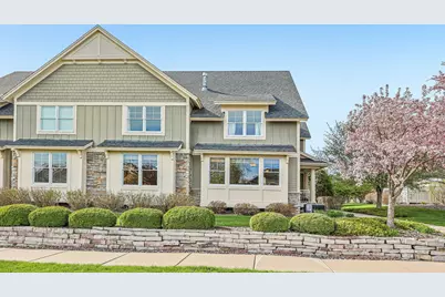 15704 Cobblestone Lake Parkway, Apple Valley, MN 55124 - Photo 2