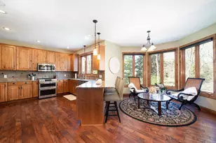 204 Woodhill Ct, Mankato, MN 56001 - Photo 8