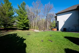 204 Woodhill Ct, Mankato, MN 56001 - Photo 44