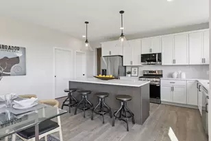 10115 Blackmoor Rd, Woodbury, MN 55129 - Photo 18