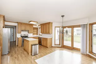 3608 21st St S, Fargo, ND 58104 - Photo 12