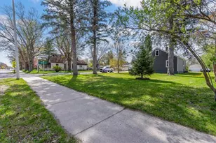 610 SE 15th St, Brainerd, MN 56401 - Photo 24
