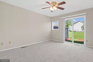 1421 Granada Tr N, Oakdale, MN 55128 - Photo 20